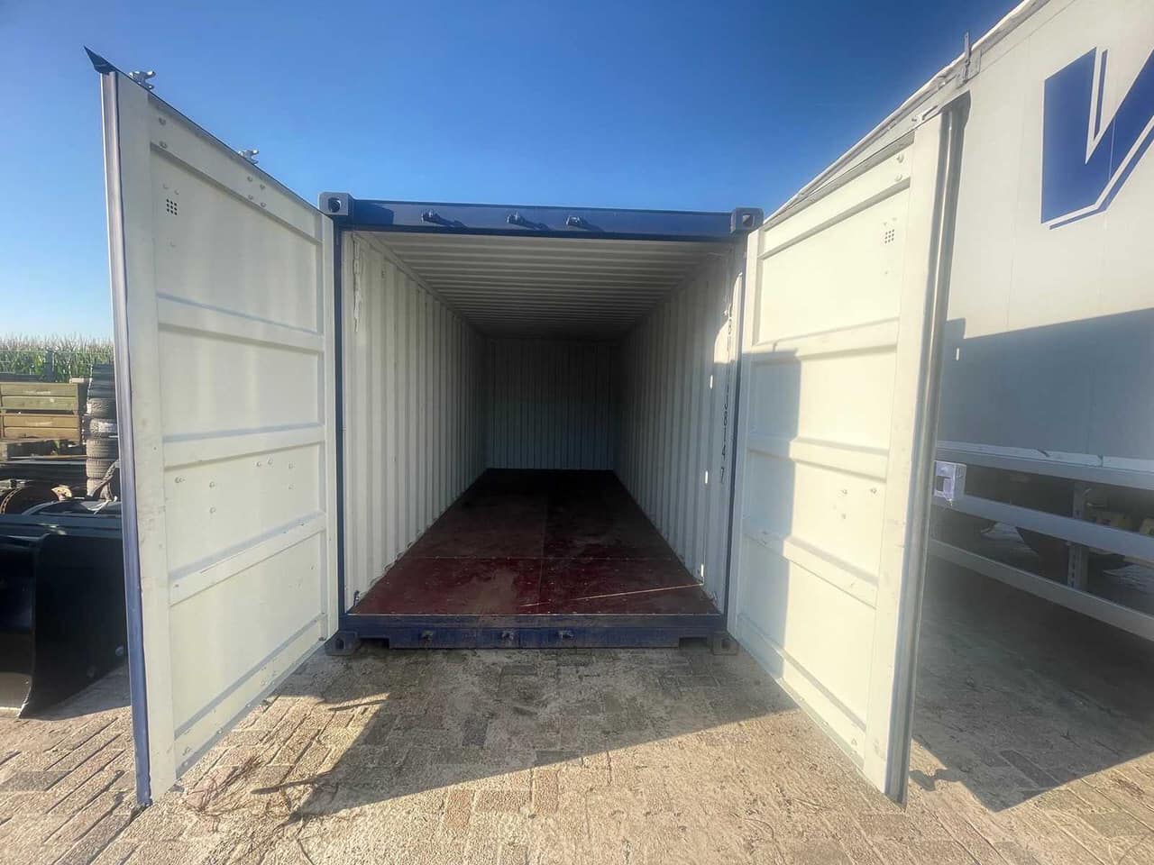%title One Trip 40ft Shipping Containers for sale