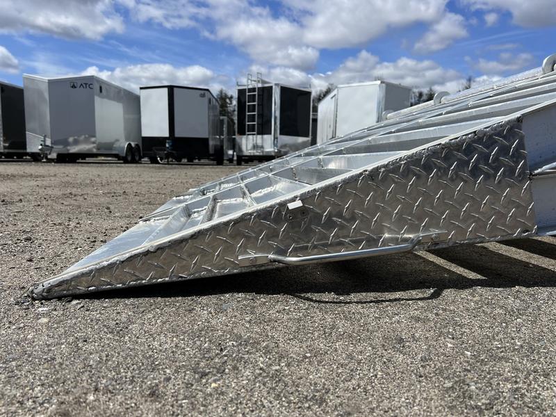 %title Aluminum Gooseneck for sale