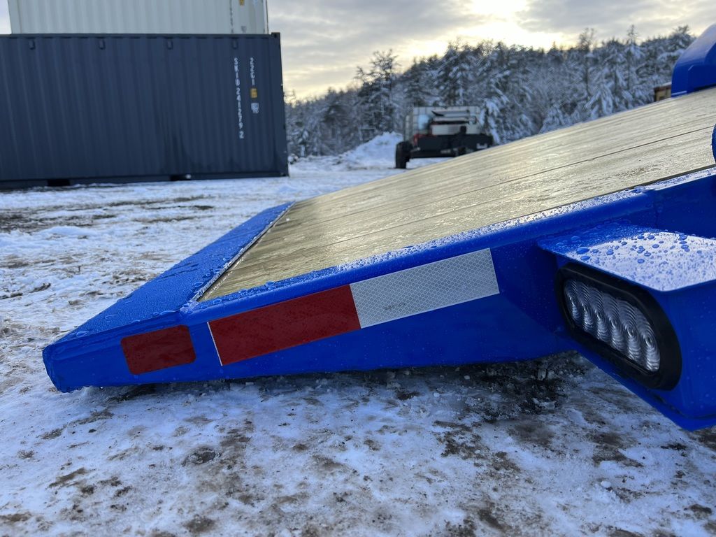 %title 2024 titlt deck equipment Trailers for sale